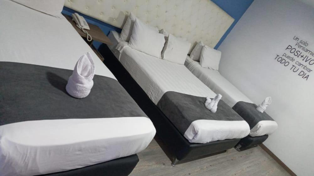 Plaza Miranda Hotel Bogotá Kültér fotó