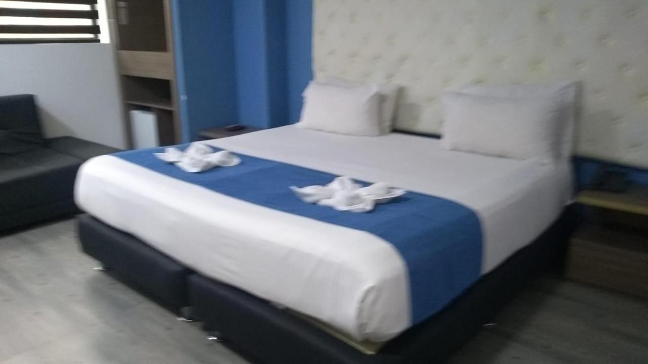 Plaza Miranda Hotel Bogotá Kültér fotó