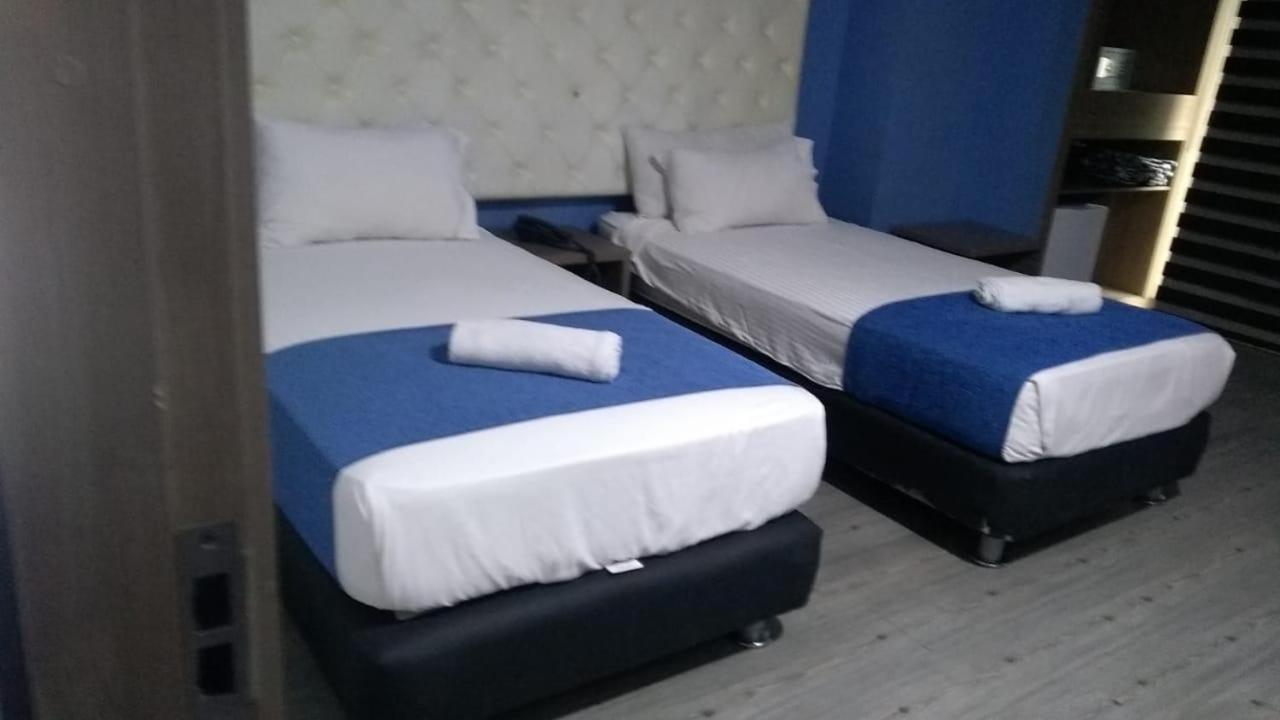 Plaza Miranda Hotel Bogotá Kültér fotó